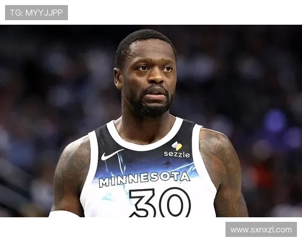 兰德尔半场表现出色9投6中助力球队三分球命中率高达667