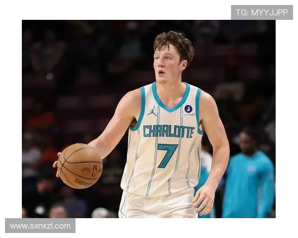 克尼佩尔展现领袖风范20中11三分12中5豪取28分8板7助助球队取胜 克尼佩尔展现领袖风范20中11三分12中5豪取28分8板7助助球队取胜